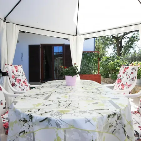 Robinson House In Vrvari With Balcony, Air Conditioning, Wifi, Dishwasher 5195-2 * פורץ