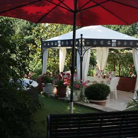 Robinson House In Vrvari With Balcony, Air Conditioning, Wifi, Dishwasher 5195-2 בית נופש